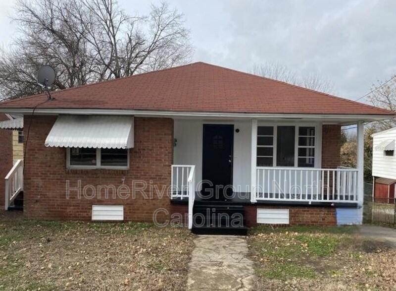 Foto principal - 504 Rock Quarry Rd