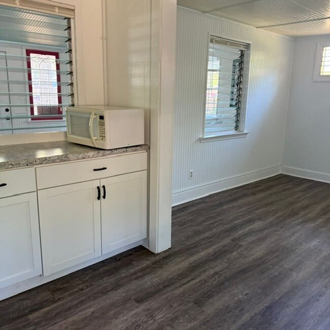 Foto del edificio - 1 Bedroom 1 Bath Cottage near Lake Ellen in Crawfordville