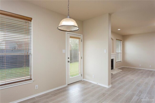 Foto del edificio - 31 San Andres Ct