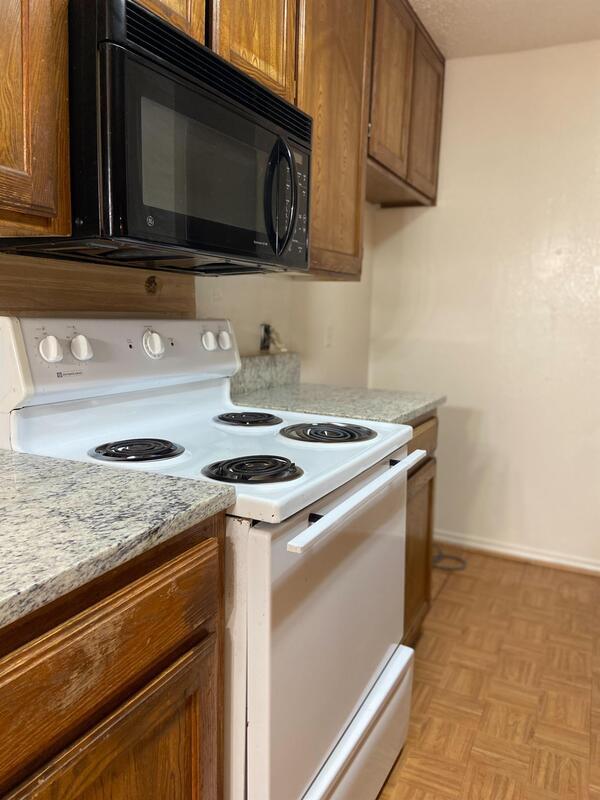 Building Photo - 2318 Kingsford Ct