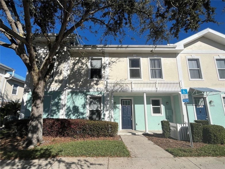 Photo - 2013 Grand Oak Drive Unit