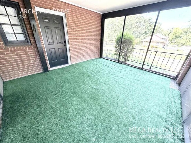 Building Photo - 701 Archdale Dr