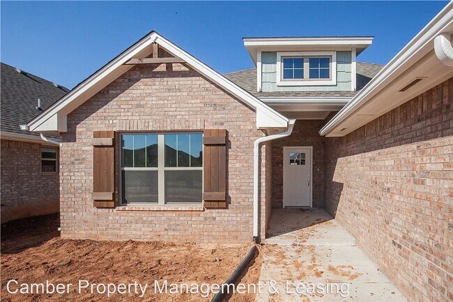 Building Photo - 4 br, 2 bath House - 3713 Palmetto Trail