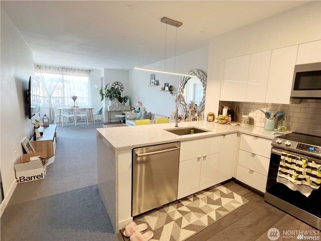 Building Photo - 1Bd/1Ba Seattle Condo