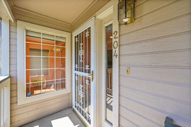 Foto del edificio - $2,050.00, 2-bed, 2 bath, located in Broom...