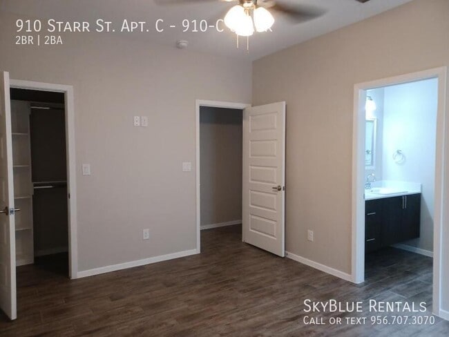 Building Photo - 910 Starr St