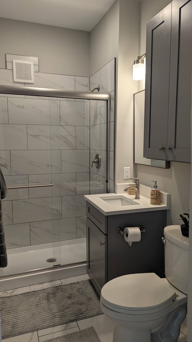 Building Photo - 4216 Mercier St