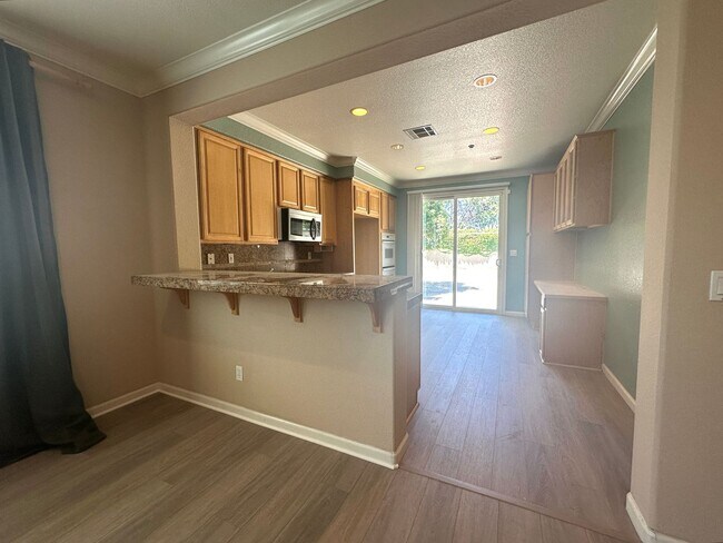 Foto del edificio - Beautiful 3 Bed, 2 Bath in Brentwood