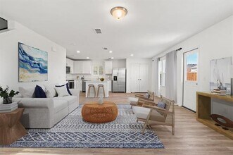 Building Photo - 822 Breakwater Dr