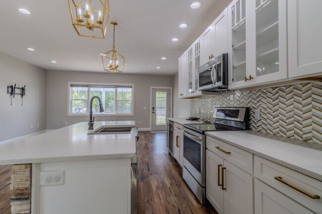 Foto del edificio - Rent the Dream – Stylish 4-Bedroom Home!