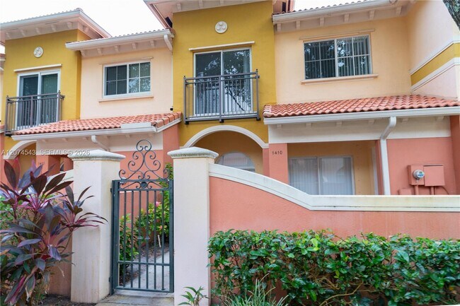 Foto del edificio - 1410 S Santa Catalina Cir