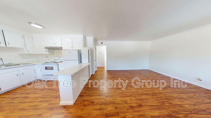 Primary Photo - 1200 D St