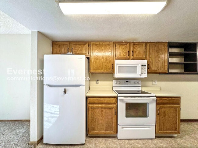 Foto del edificio - 11595 E Cornell Cir