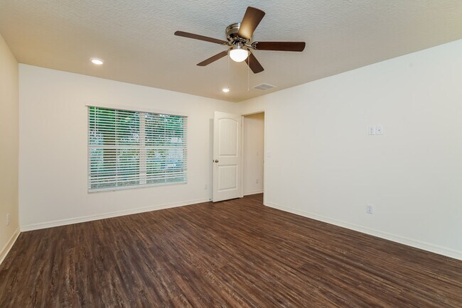 Foto del edificio - 441 Hunt Blvd