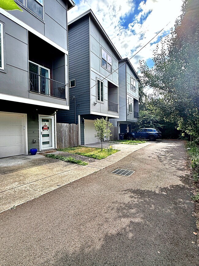 Foto del edificio - 4209 SE 80th Ave