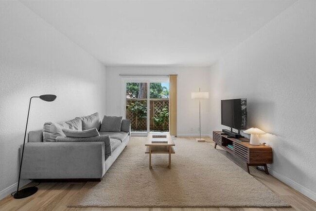 Building Photo - Private La Jolla Condo with Resort-Style Amenities Near UTC