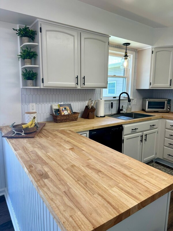 Foto del edificio - 12511 Salisbury Rd