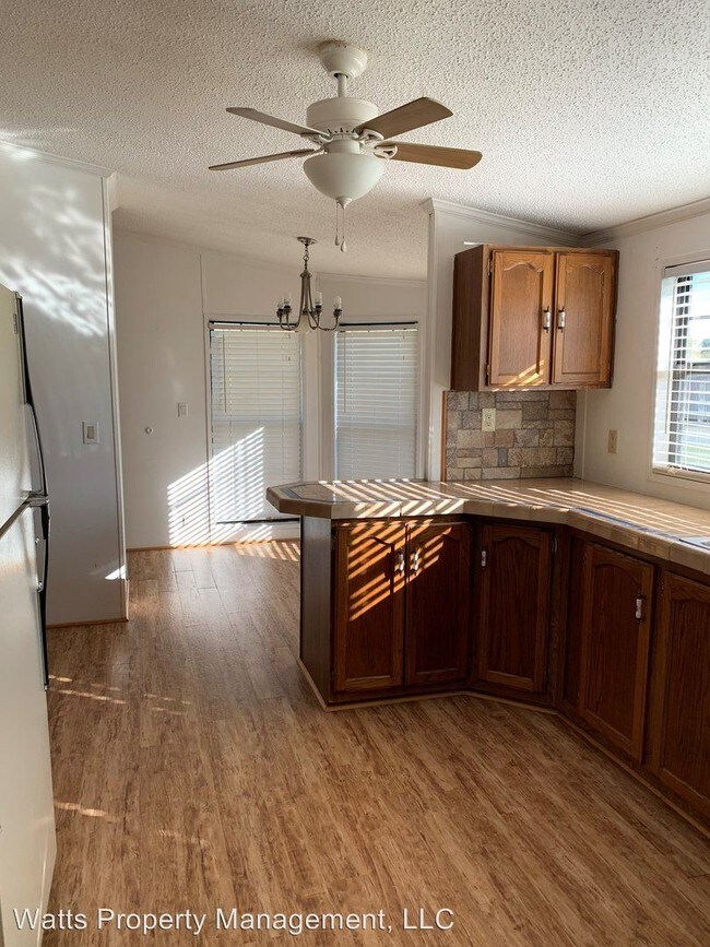 Foto del edificio - 3 br, 2 bath House - 4200 Falling Creek Road