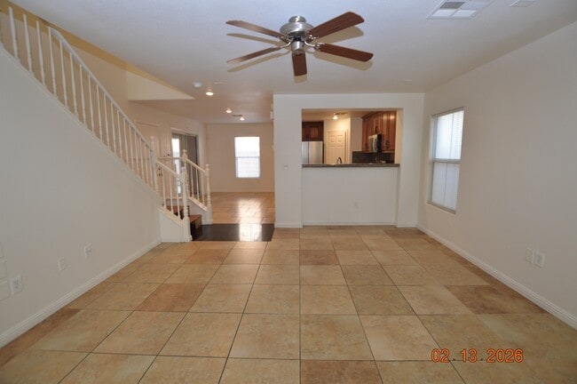 Foto del edificio - 3338 Cave Primrose St