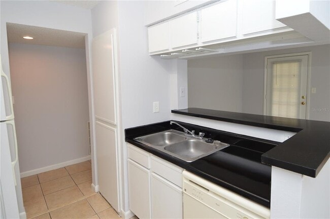 Foto del edificio - 8638 Fancy Finch Dr