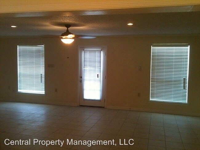 Building Photo - 3 br, 2 bath House - 9953 Joor Rd