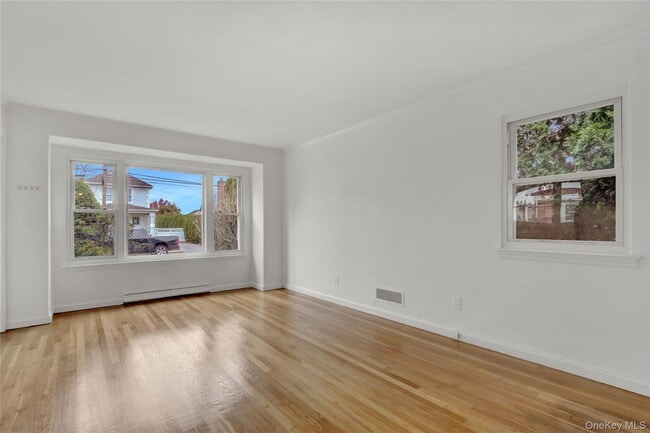 Foto del edificio - 330 Harvard Rd