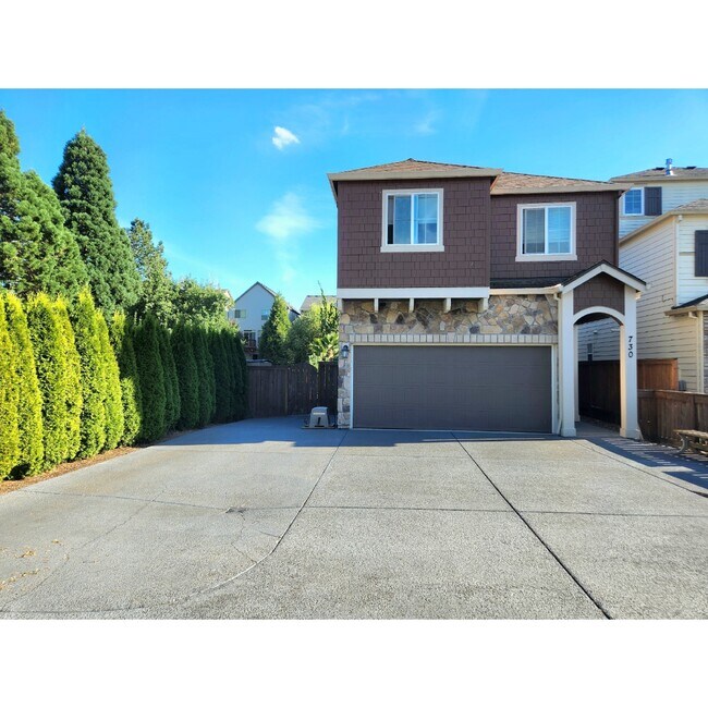 Photo - 730 SW 207th Pl House
