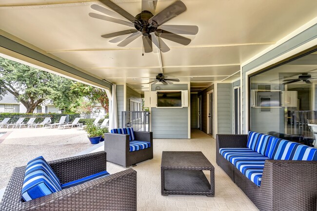 Foto del edificio - Fieldcrest Apartments