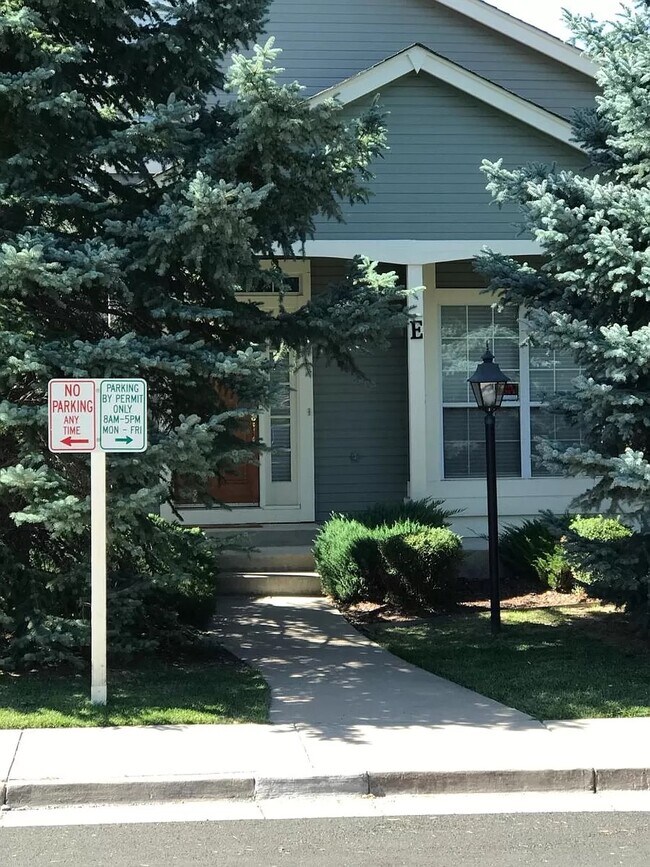 2970 W Long Dr, Littleton, CO 80120 Townhome Rentals in Littleton CO