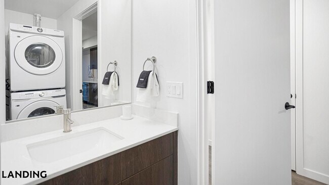 Foto del edificio - 8511 15th Ave NW