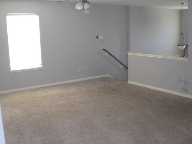 Building Photo - 5742 Saluda Creek Ln