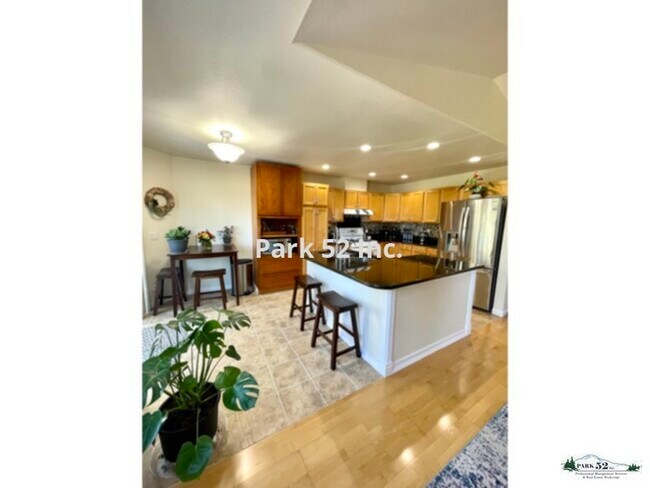 Foto del edificio - 10103 Sharon St SW