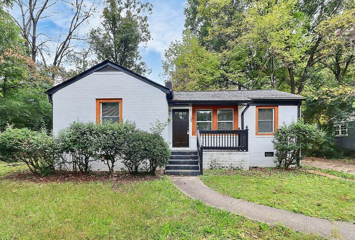 Primary Photo - Charming 2BD/1BA Ranch in Druid Hills