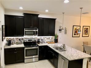 Primary Photo - 10820 Alvara Way