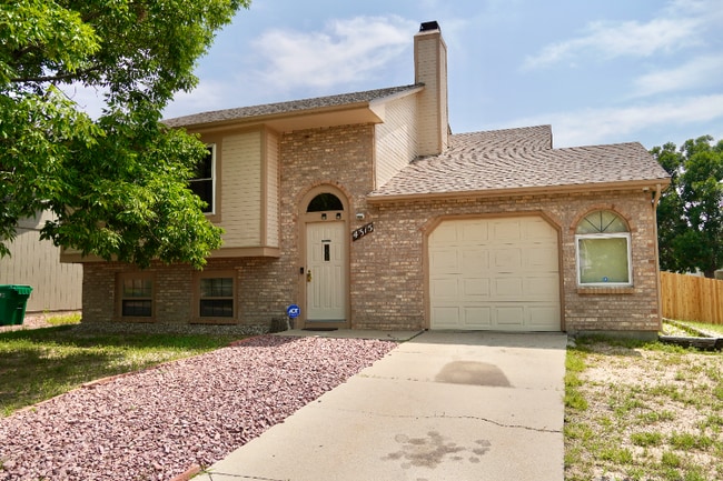 Photo - 4315 Fletcher Dr House