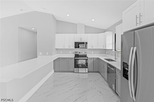 Foto del edificio - 633 Windermere Dr