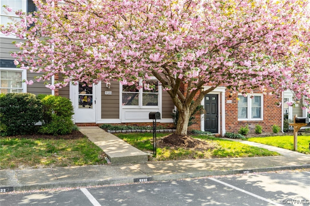 Primary Photo - 9320 Gildenfield Ct