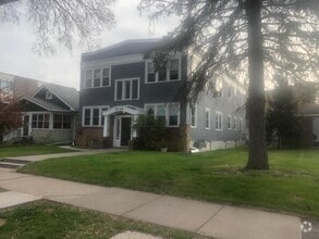 Building Photo - 4040 Minnehaha Ave