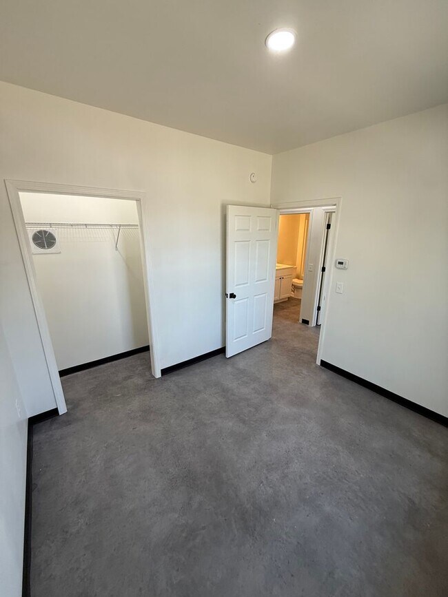 Foto del edificio - 188 Summit