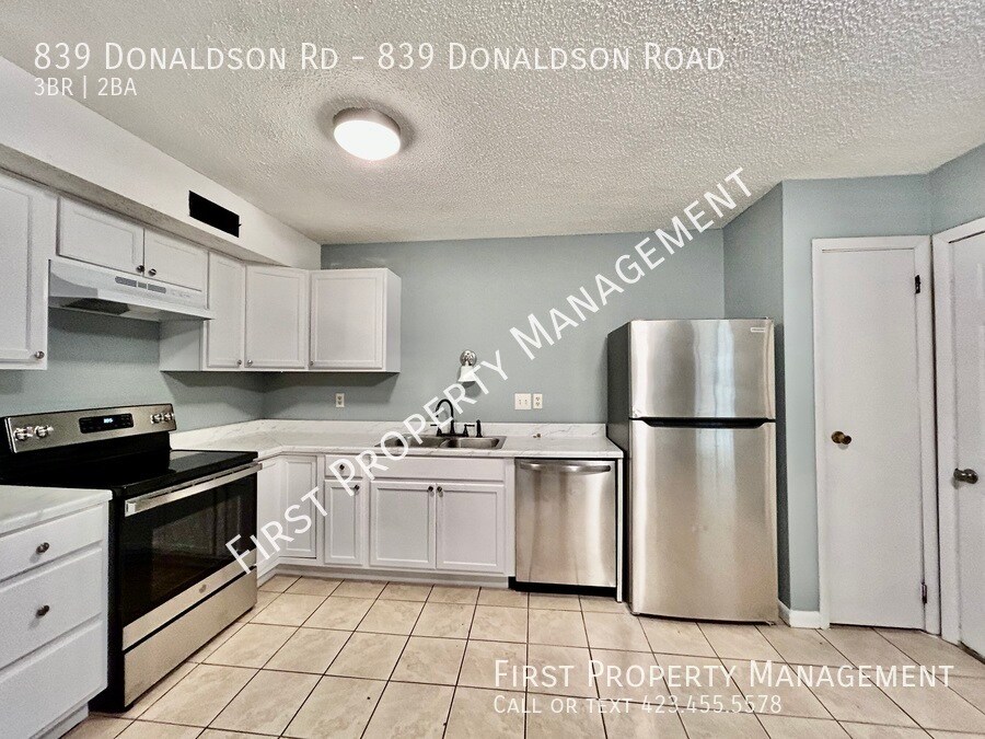 Primary Photo - East Ridge 3Bed/1.5Bath Duplex: Central AC...
