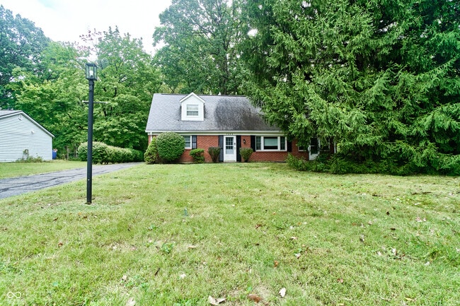 Building Photo - 7353 Grandview Dr