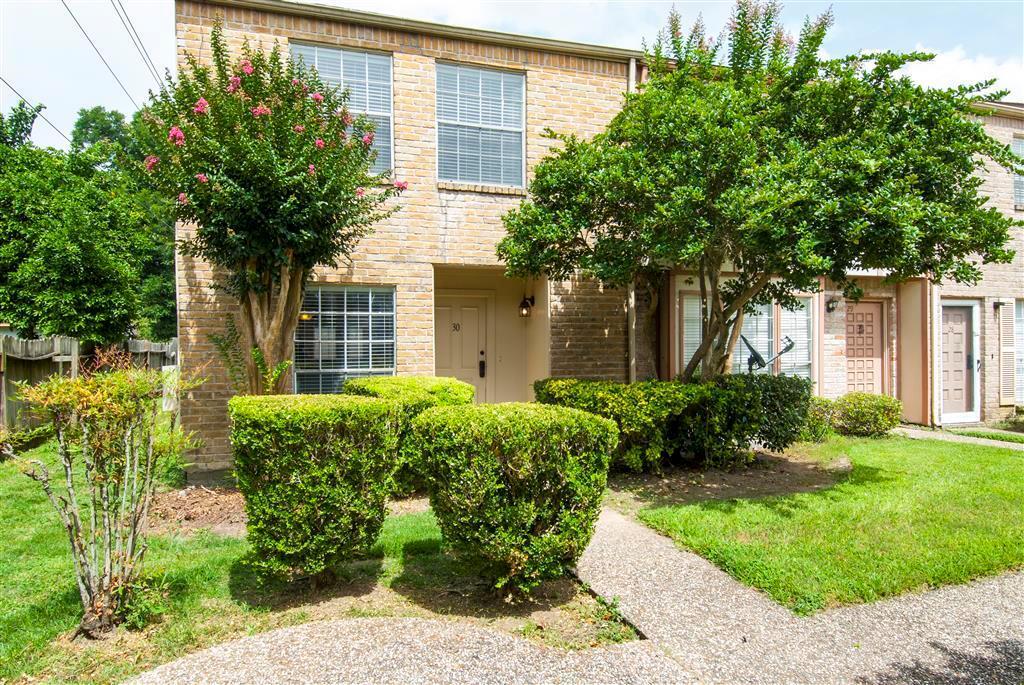 9200 W Bellfort St Unit 30, Houston, TX 77031 Condo for Rent in Houston, TX