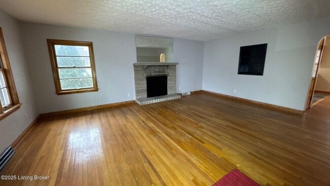 Building Photo - 5908 Ashby Ln