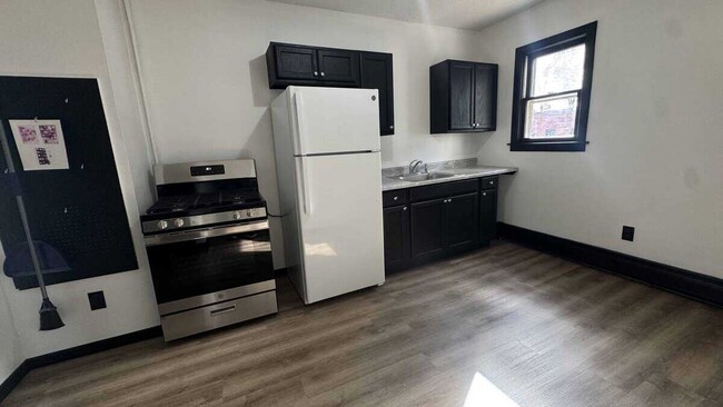 Building Photo - 1 Union St