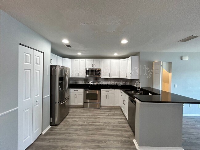 Foto del edificio - 3779 Eagle Preserve Point