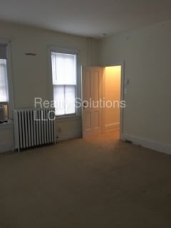 Building Photo - 519 Kings Hwy