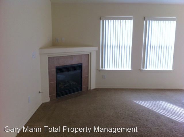 Foto del edificio - 3 br, 2 bath House - 806 5th Ave