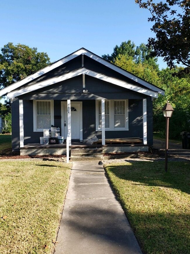 Building Photo - 3024 6th St