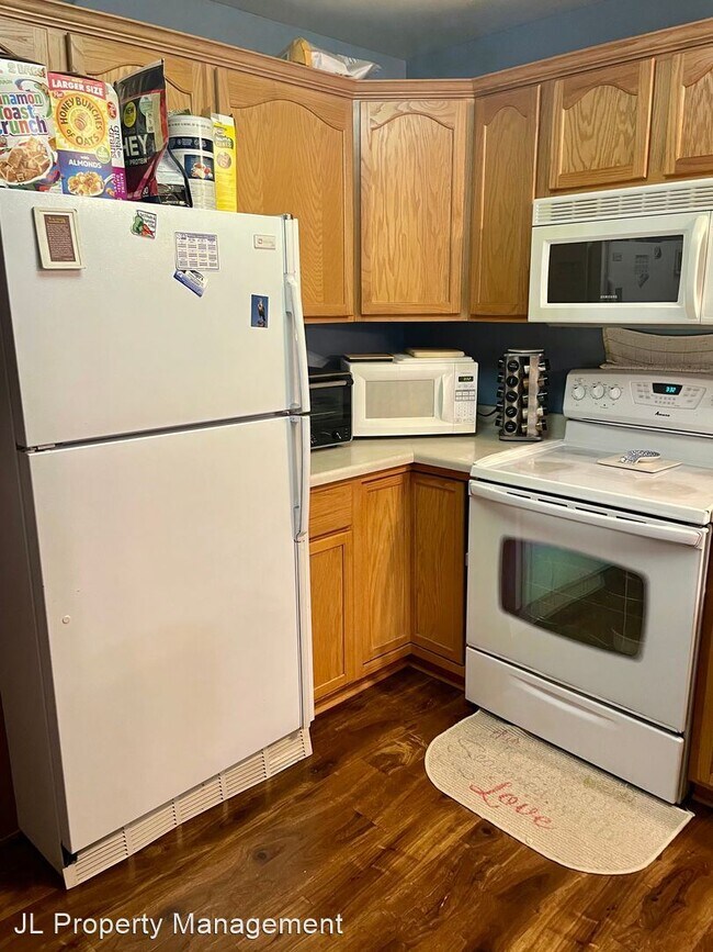 Foto del edificio - 3 br, 3.5 bath House - 1913 Tracy Lane