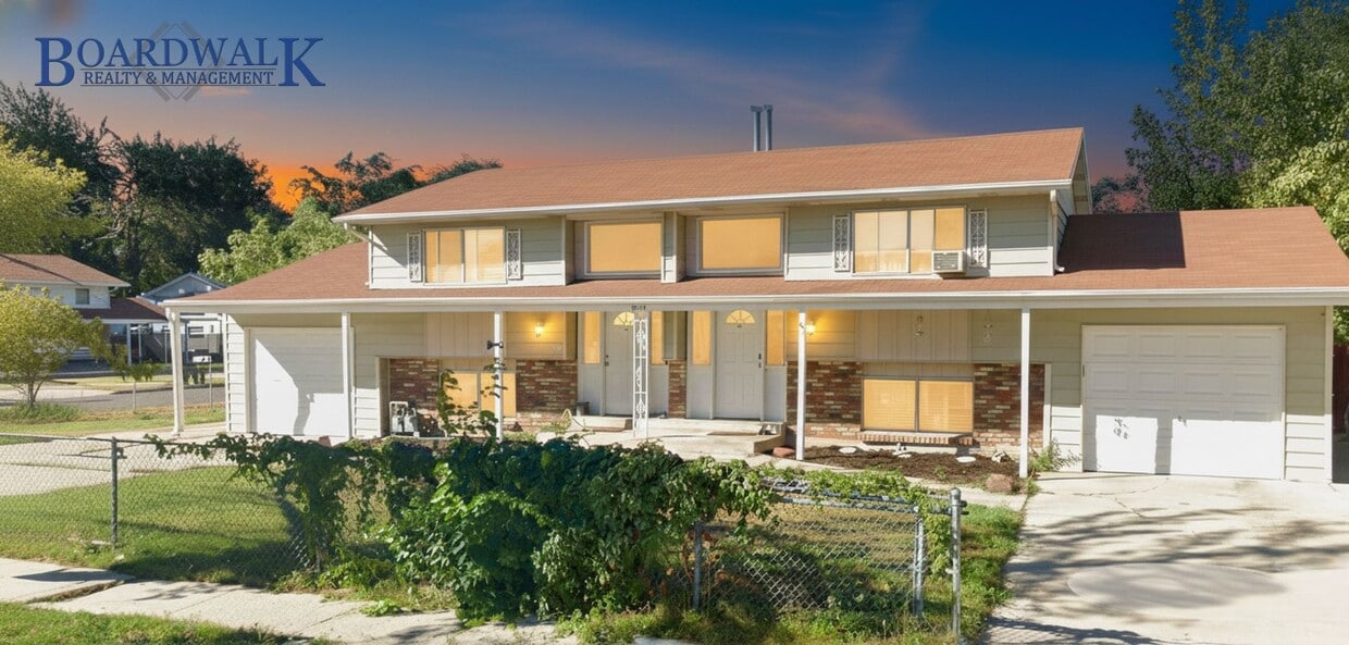 Primary Photo - 3944 Crown Ave